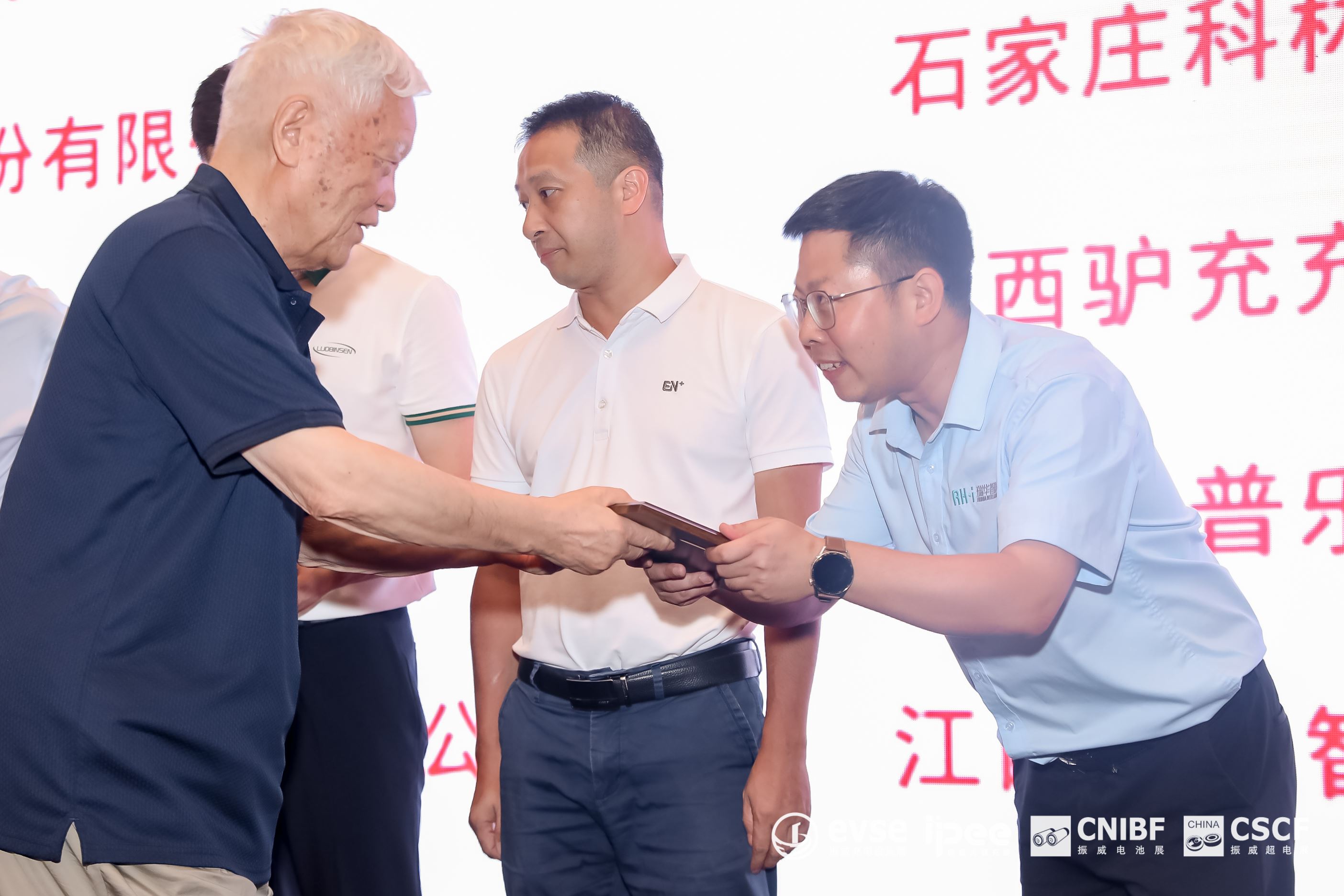 加拿大28预测